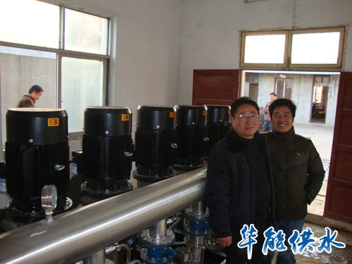 武漢市蔡甸區(qū)柏林鎮(zhèn)自來水廠泵房設(shè)備實況